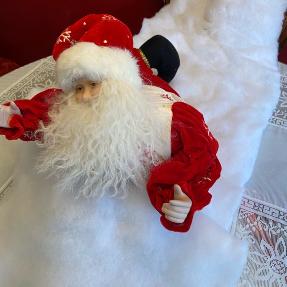 FLYING SANTA CLAUS - Picture 4 of 15